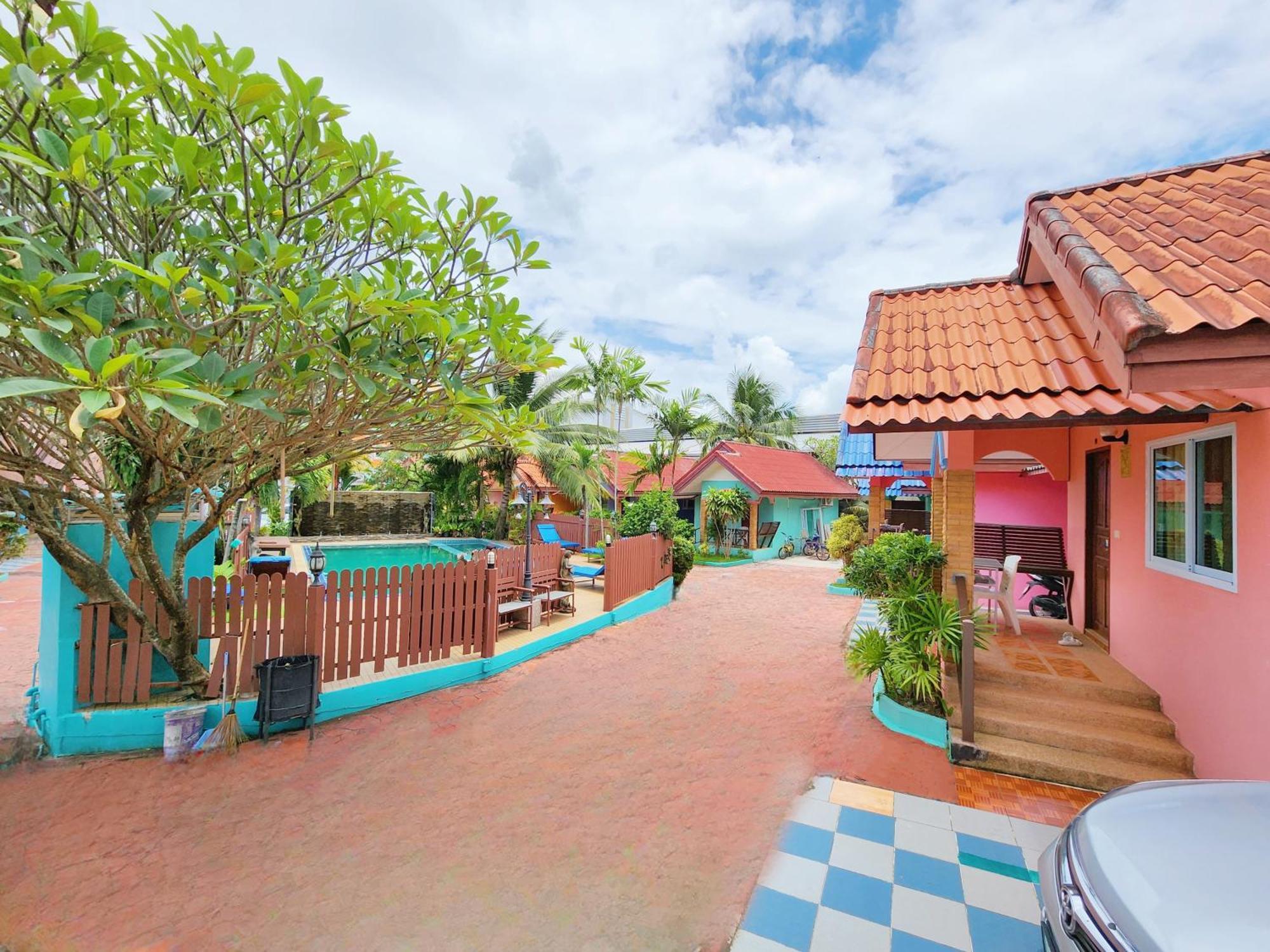 Phaithong Sotel Resort Chalong Dış mekan fotoğraf