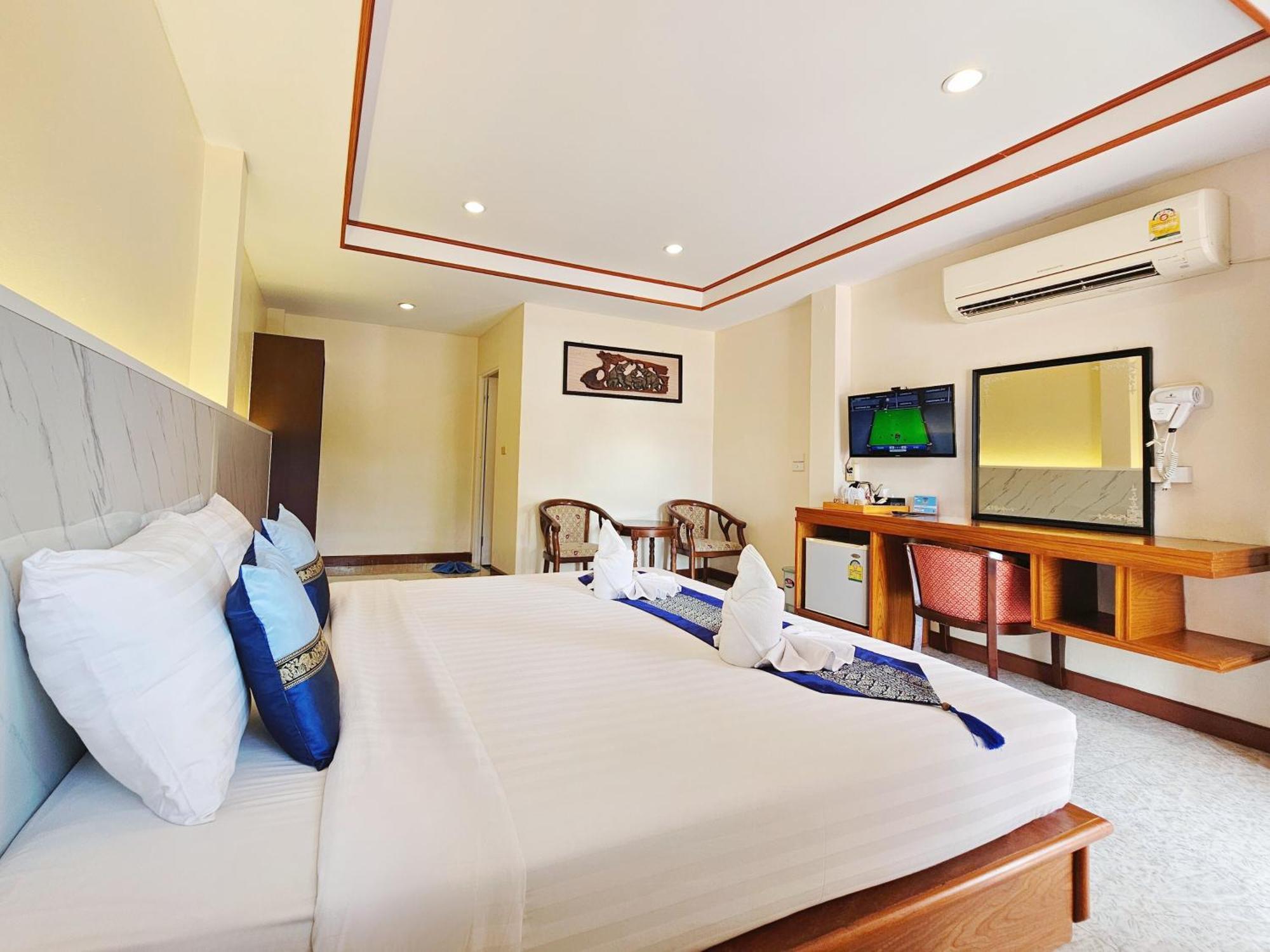 Phaithong Sotel Resort Chalong Dış mekan fotoğraf