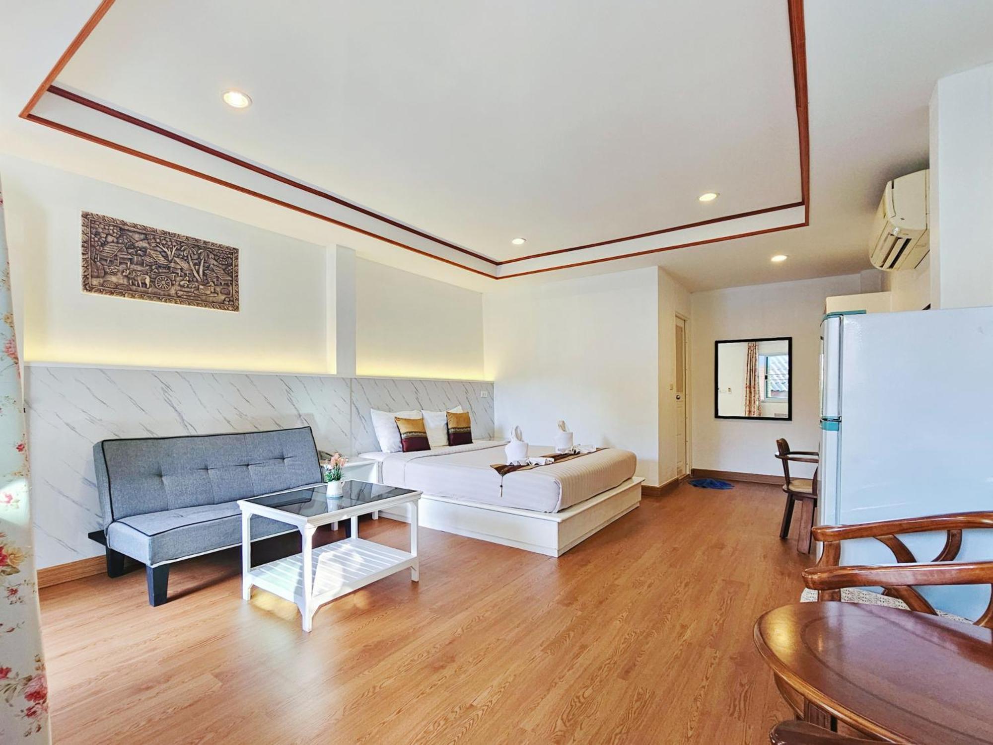 Phaithong Sotel Resort Chalong Dış mekan fotoğraf