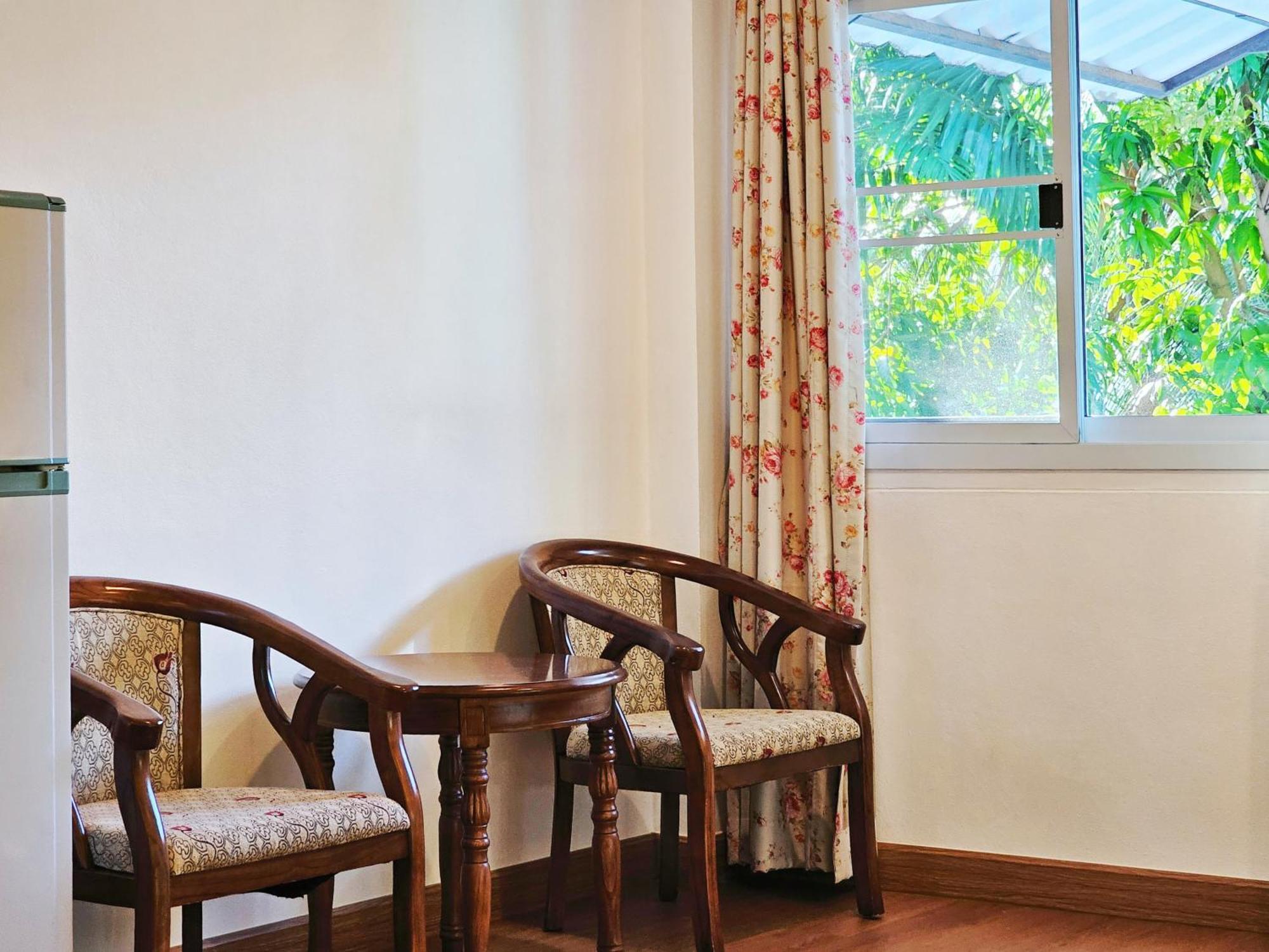 Phaithong Sotel Resort Chalong Dış mekan fotoğraf