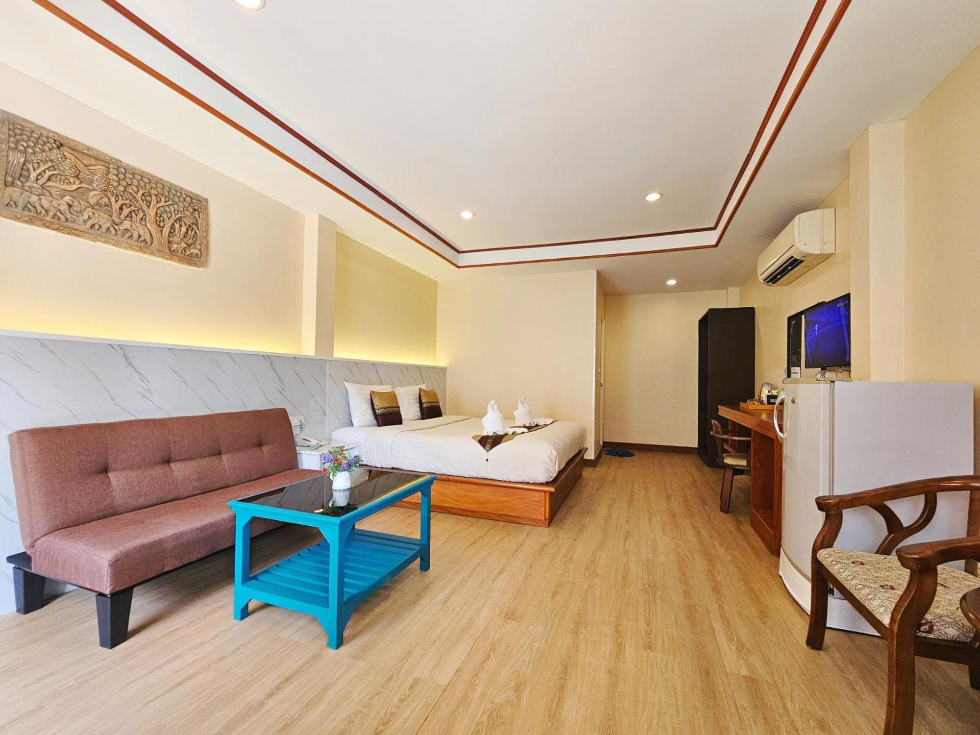 Phaithong Sotel Resort Chalong Dış mekan fotoğraf